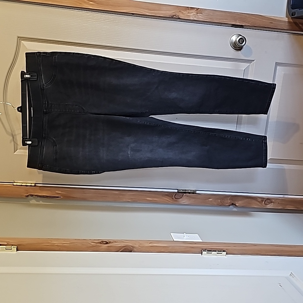 Wonderly black pull on super skinny jeans 16R